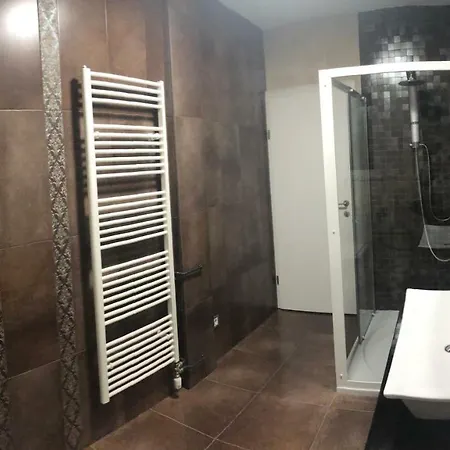 Leticia בית הארחה 4*